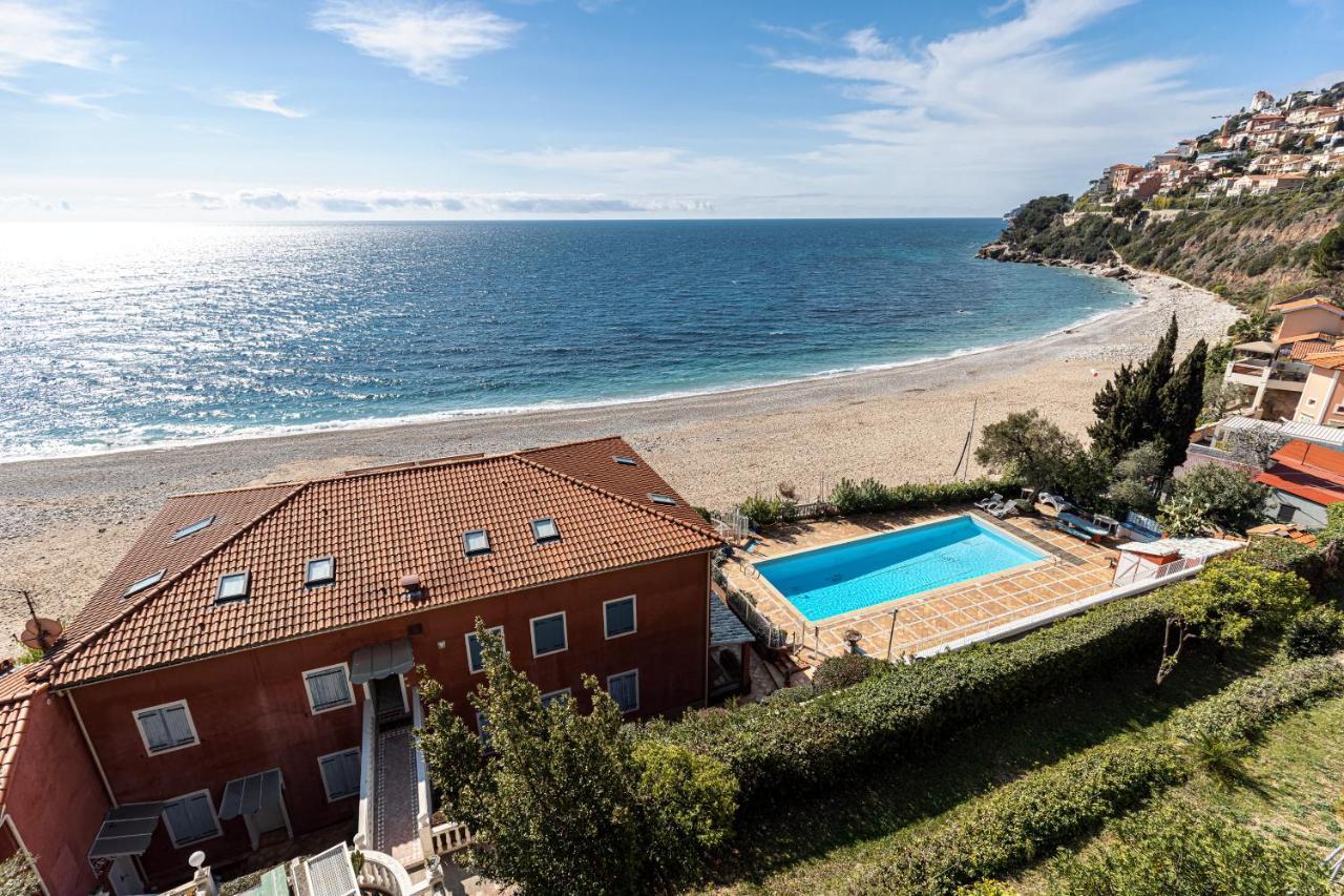 Golfe Bleu - Havre De Paix En Bord De Plage Roquebrune-Cap-Martin Ngoại thất bức ảnh
